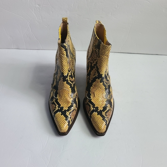 NEW SAM EDELMAN Winona snakeskin leather booties - Picture 2 of 8